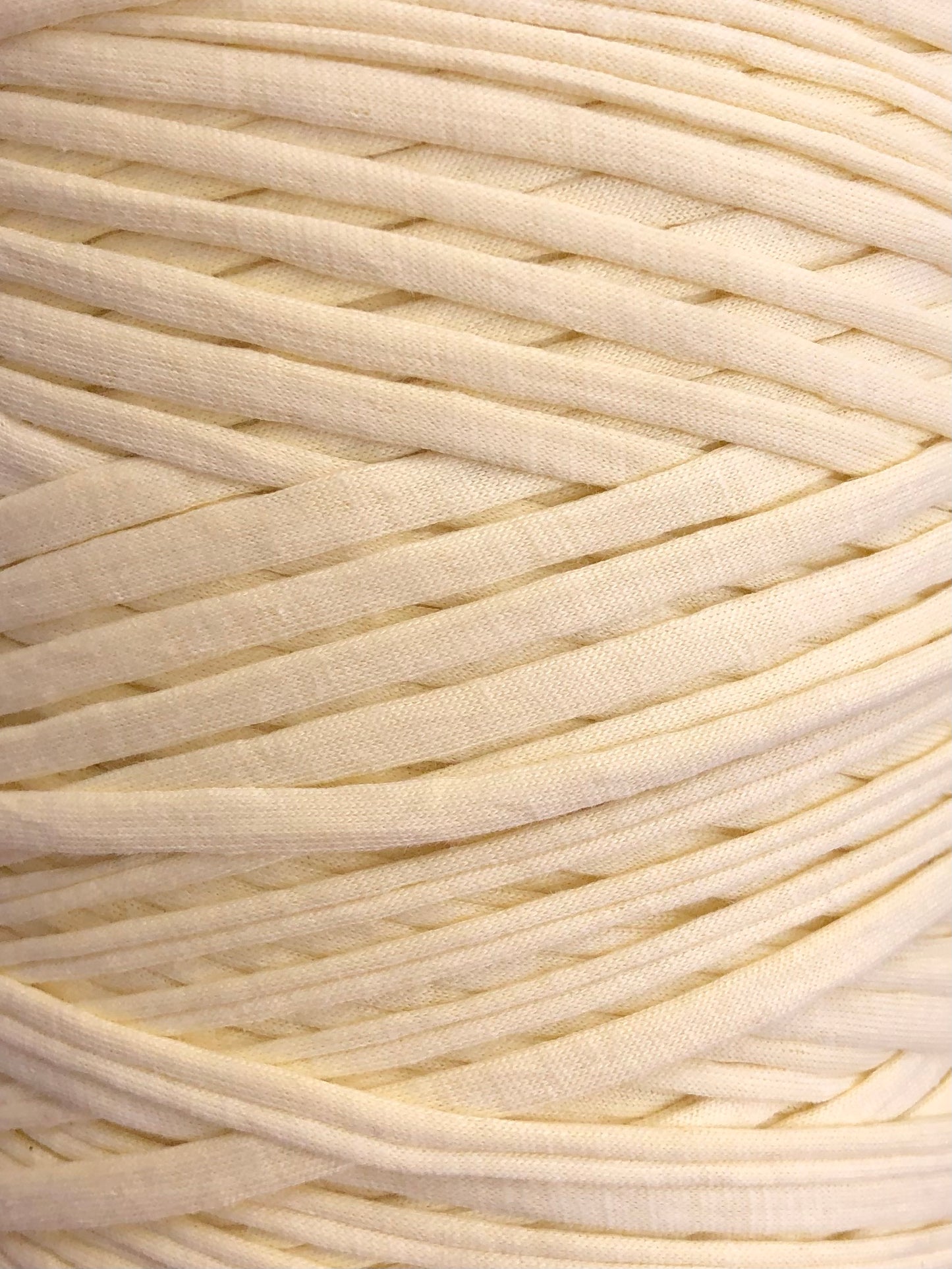 [CLEARANCE] Very pale yellow t-shirt yarn (100m)