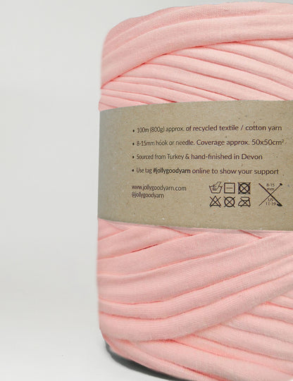 Baby pink t-shirt yarn (100-120m)