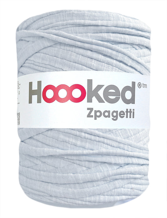 Stippled light blue t-shirt yarn by Hoooked Zpagetti (100-120m)
