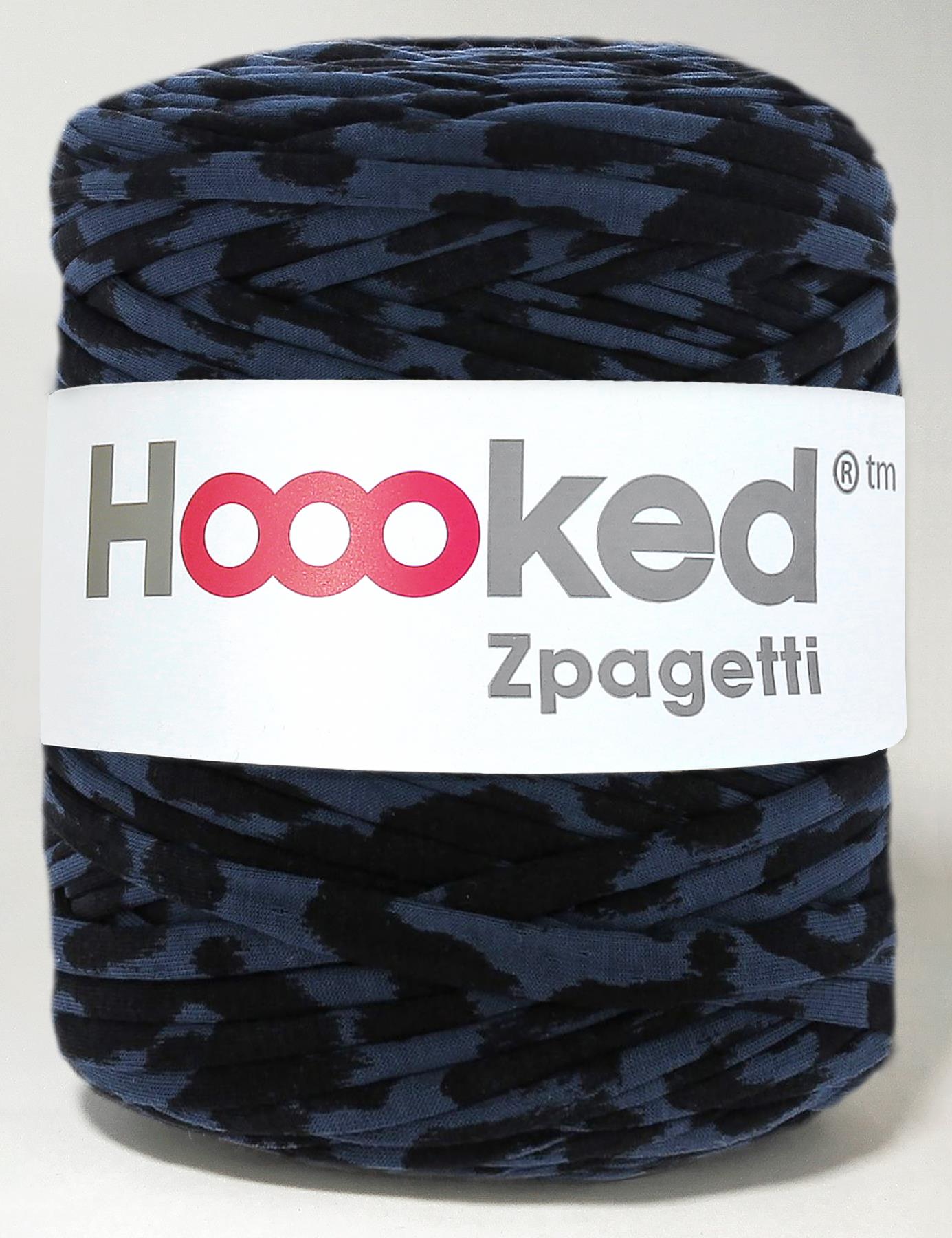 Blue and black pattern t-shirt yarn by Hoooked Zpagetti (100-120m)