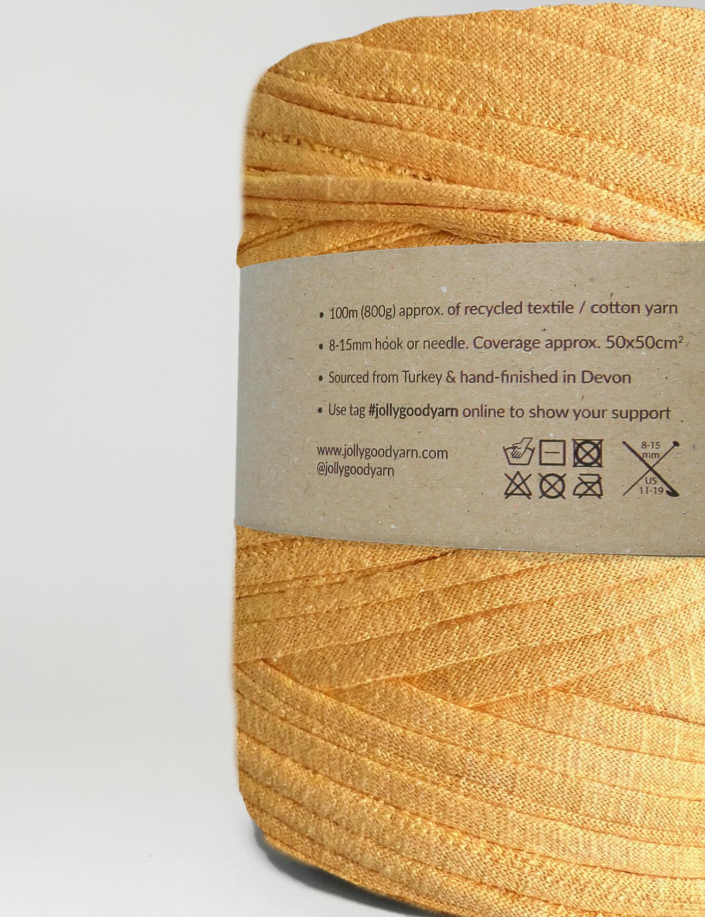 Textured warm yellow t-shirt yarn by Jolly Good Yarn (100-120m)